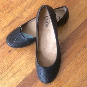 White Mountain Comfort Sole flats size 10
